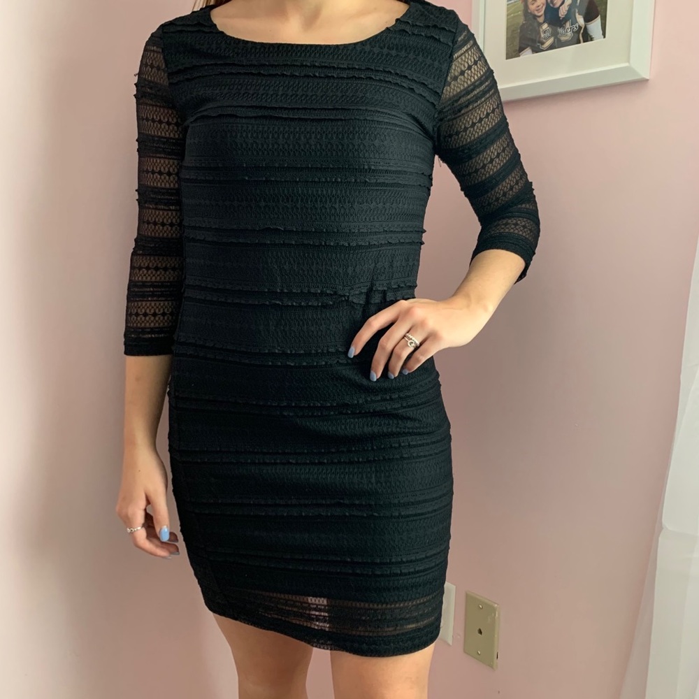 Forever 21 Black Lace 3/4 Sleeve Dress